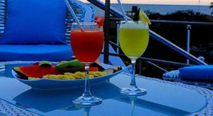 Hotel Royal Castle Negombo 3*,